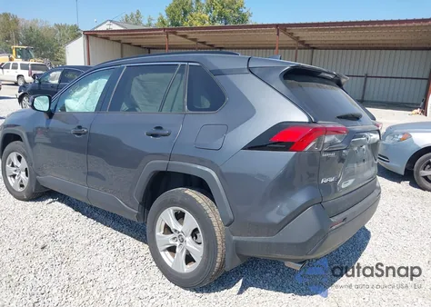 2021 Toyota Rav4 Xle из США, поврежденный, VIN 2T3W1RFV9MW115812